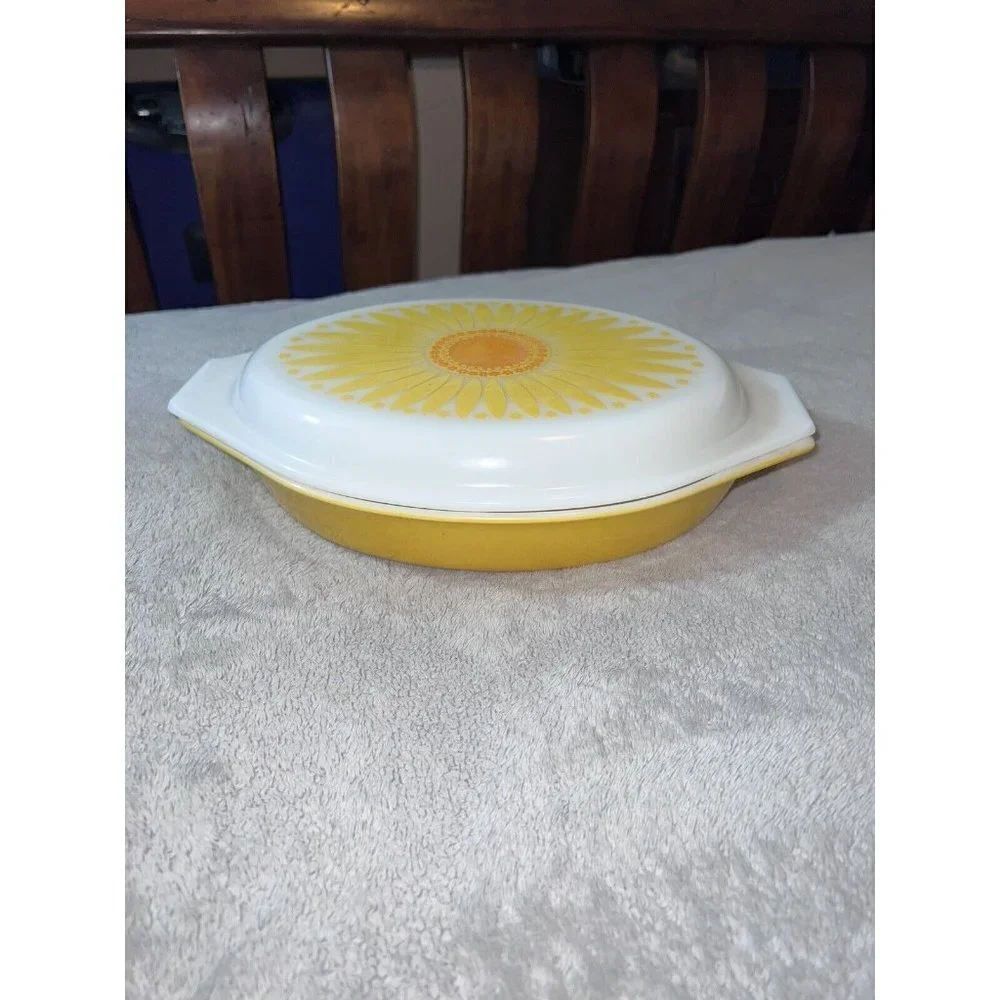 Vintage PYREX Sunflower Glass Casserole Two Compartments with Lid Made in USA